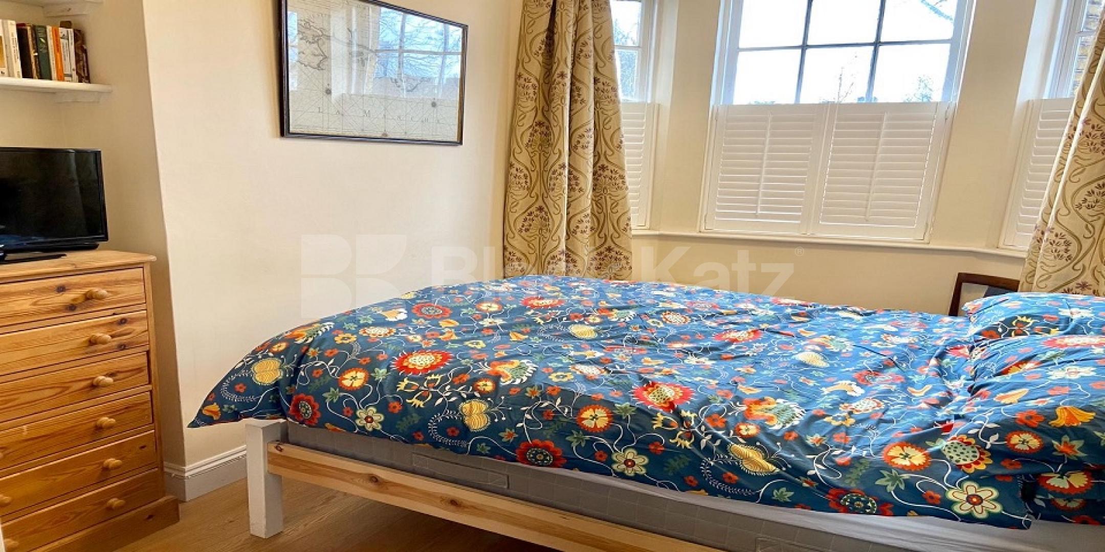 			New instruction , 1 Bedroom, 1 bath, 1 reception Apartment			 Fitzalan Street, Lambeth North/Kennington